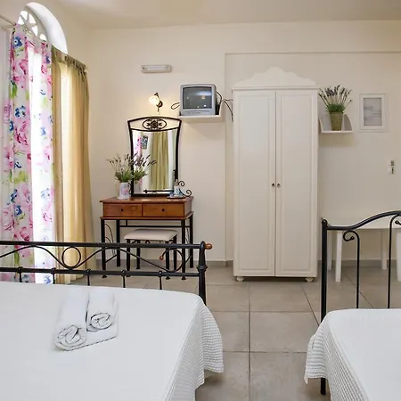 Appartement Tiniotissa