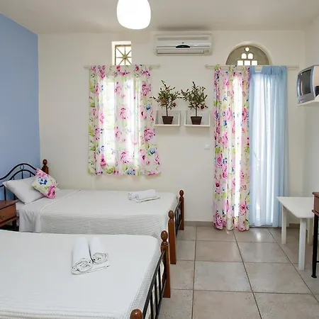 Apartment Tiniotissa
